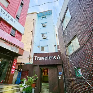 Travelers A Korea Хостел